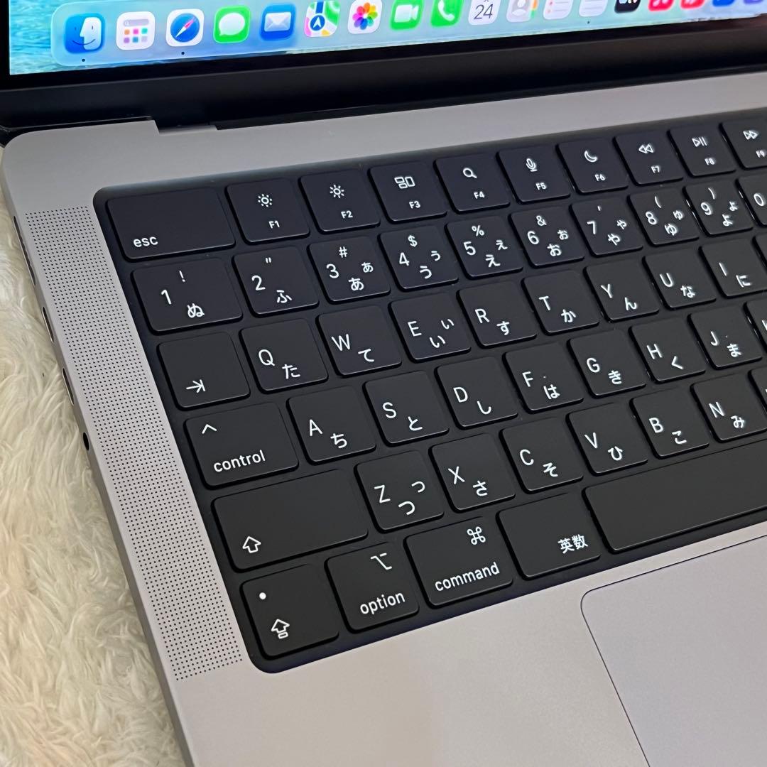 ★MacBook Pro M1 Pro 16GB/1TB 2021 14インチ