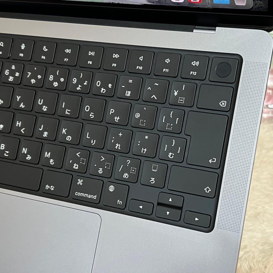 ★MacBook Pro M1 Pro 16GB/1TB 2021 14インチ