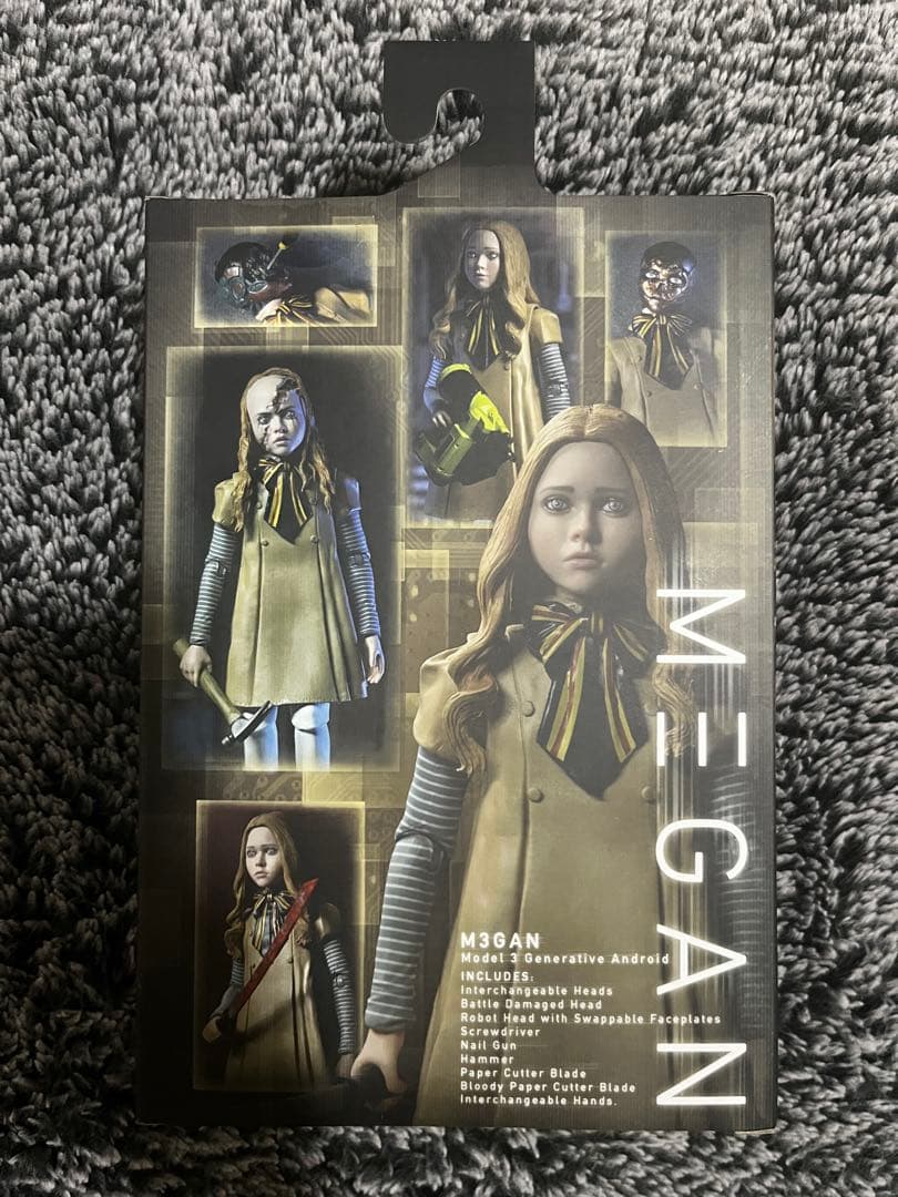 NECA ミーガン フィギュア