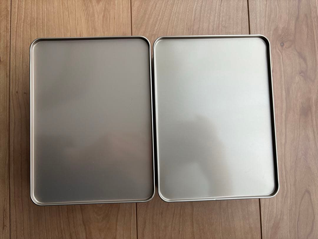 菓子缶　小物入れ　インテリア　マノン　リビエール　サブレヤ　ペイサージュ　紅茶