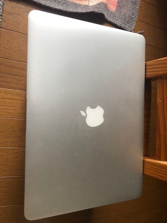 Apple MacBook Air 13インチ 256GB Early 2015