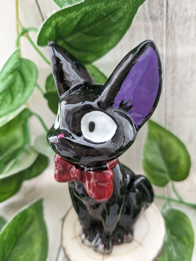 【(*´꒳`*)】ブルームーンストーンの白狐さん形オルゴナイト☆他１点