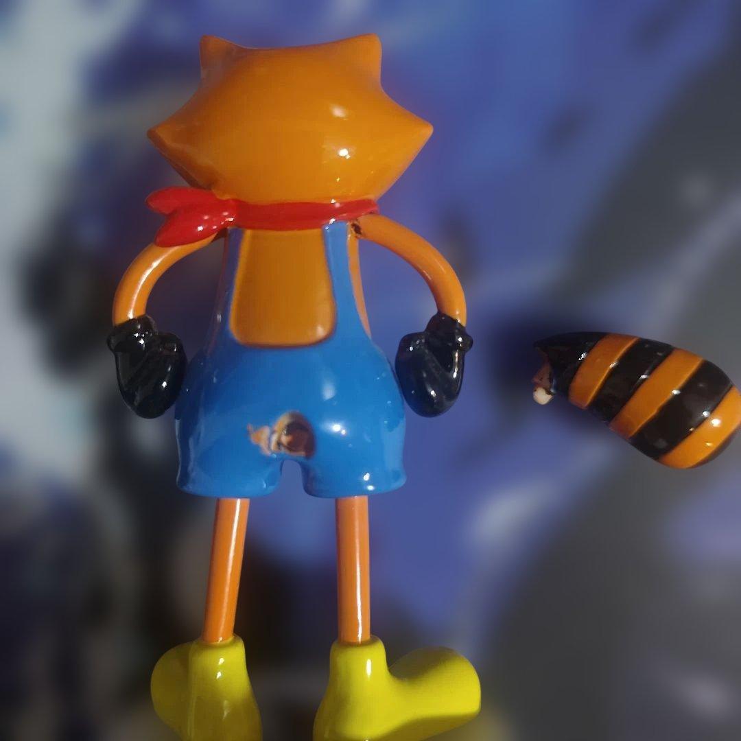 ジャンク　訳ありラクーン君 フィギュア 限定版810