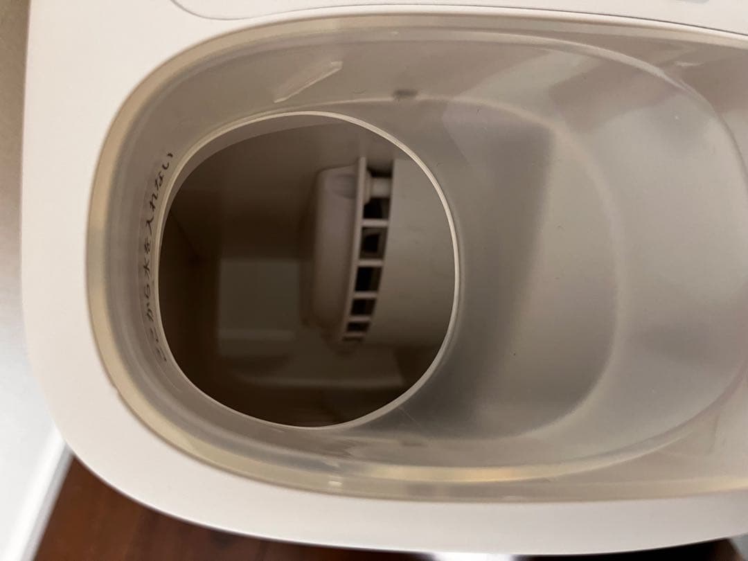 【値下げ】SHARP 加湿器 HV-R55-W ホワイト