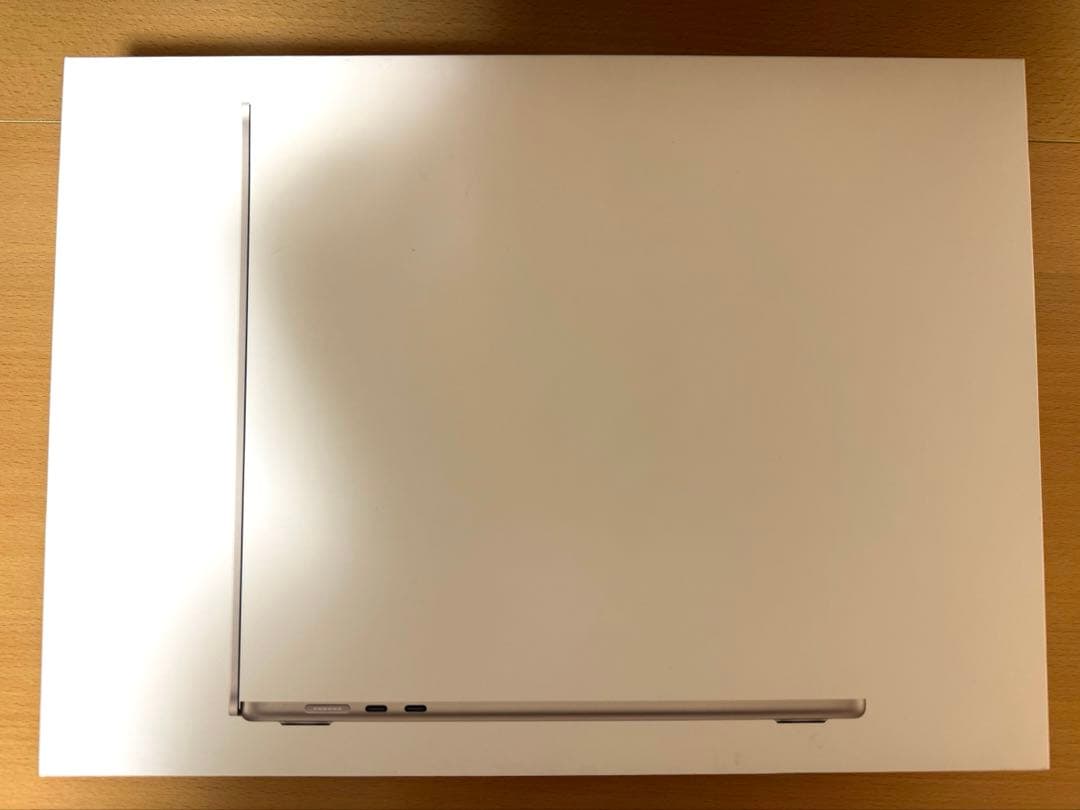 MacBook Air 15インチ 16GBユニファイドメモリ 1TB
