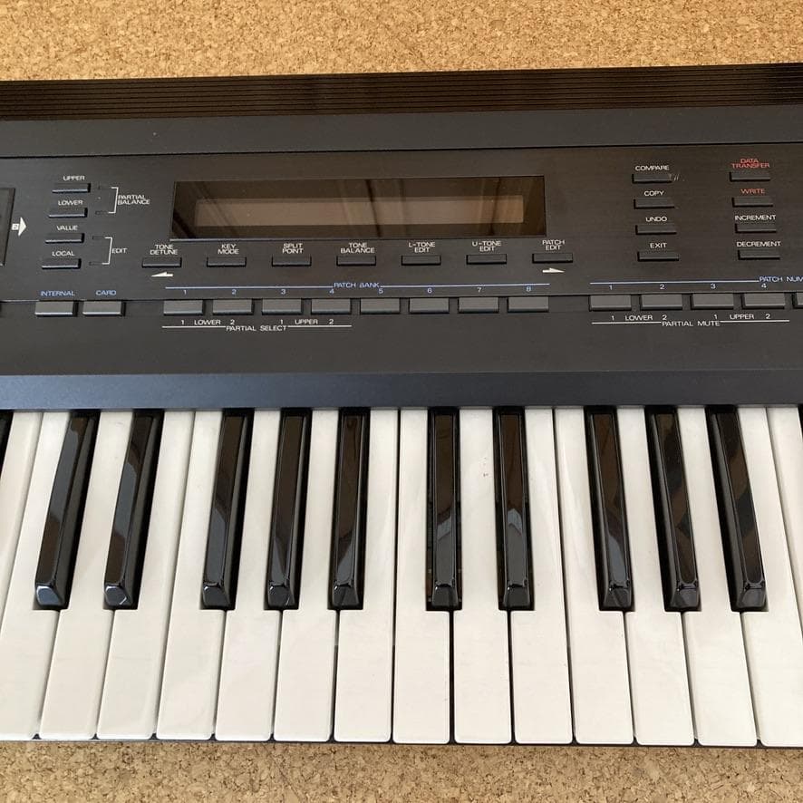 【訳アリ】Roland D-50 シンセサイザー ローランド