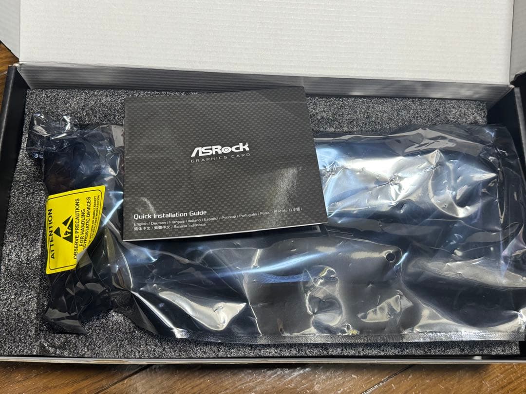 グラフィックボード・グラボ・ビデオカード ASRock Radeon RX7800XT PG16GB OC