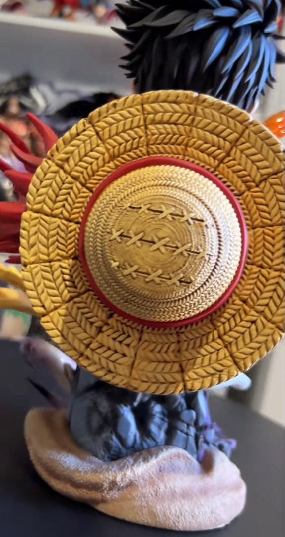 【新品】ワンピース ルフィ 胸像 フィギュア