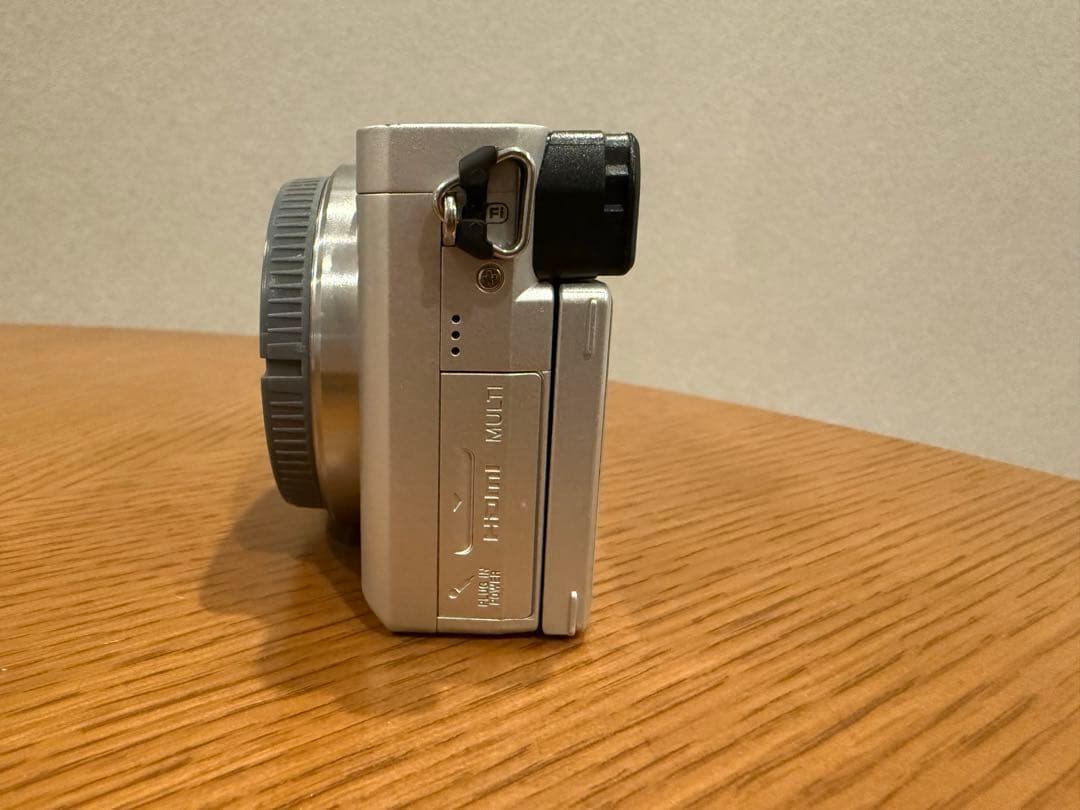 SONY α6400 ミラーレスカメラ　純正バッテリー✖️2