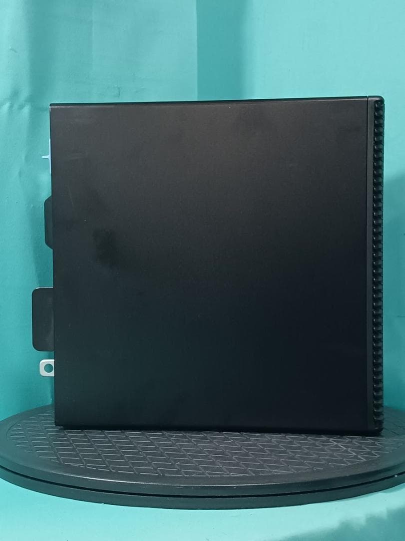 初期保証 QuadroP620 i7-10700 16GB SSD512GB