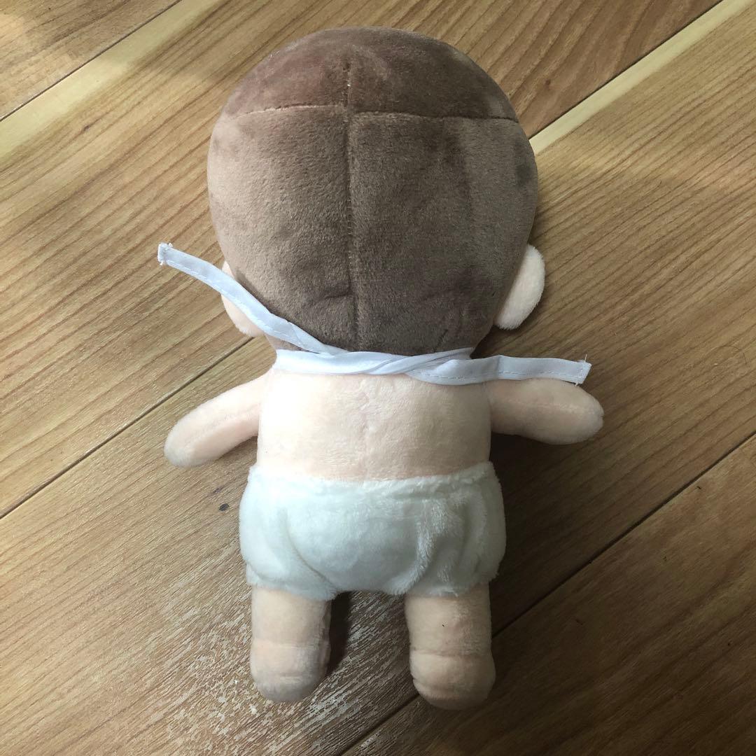 EXO ぬいぐるみ　約20センチ　ギョンス
