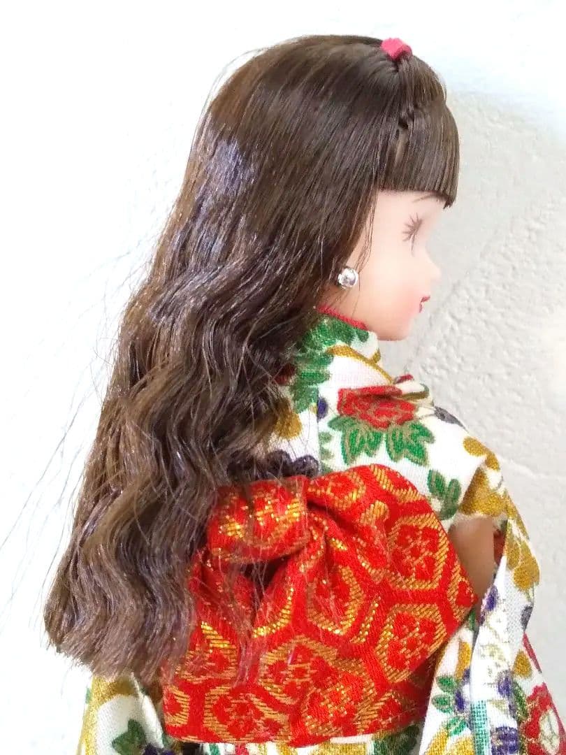 ❤1995年発売 箱無し新品❤旧タカラリカちゃん　ソバージュ着物白フルセット