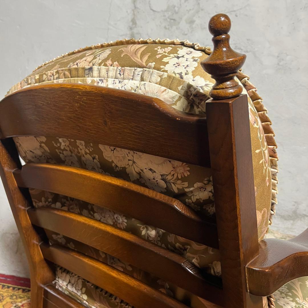 【キツツキ】ラウンジチェア 1人掛け 花柄クッション付き ヴィンテージ ソファ⓵