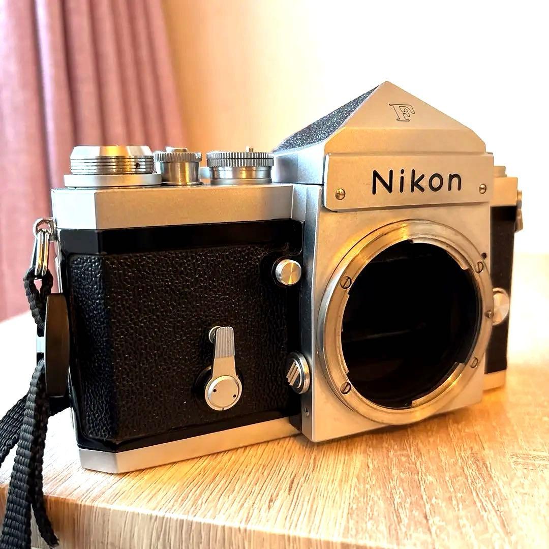 ニコンNikon F フィルム一眼レフカメラ