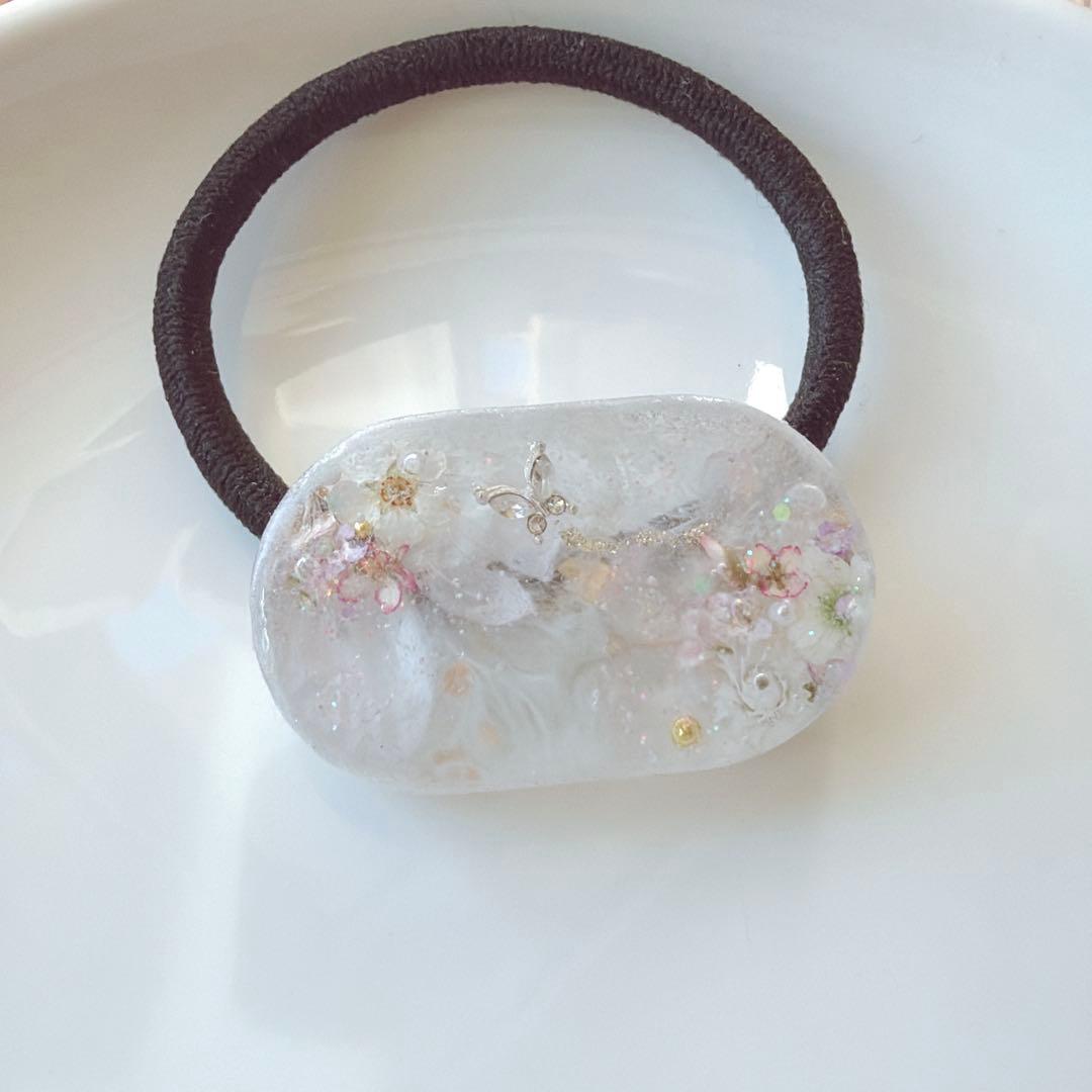 レジンヘアゴム 桜ブーケ　ちょうちょ　春　淡色
