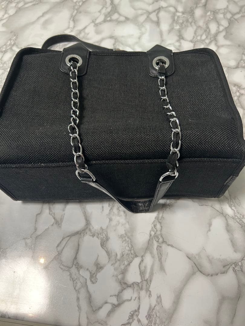 CHANEL キャンバスバッグ 黒　ノベルティ