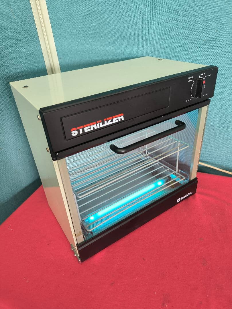 タカラベルモント ステリライザー 小型消毒器 UV-100