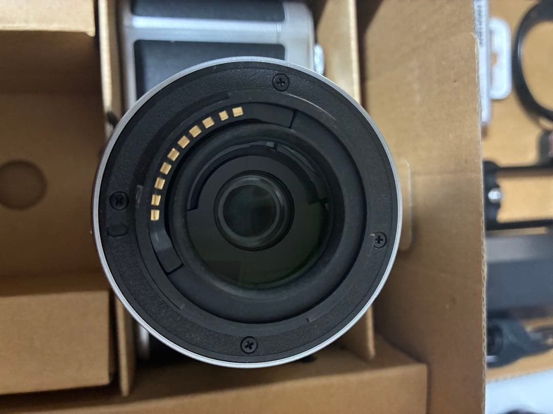 Beni様　FUJIFILM X-A7 レンズキット シルバー