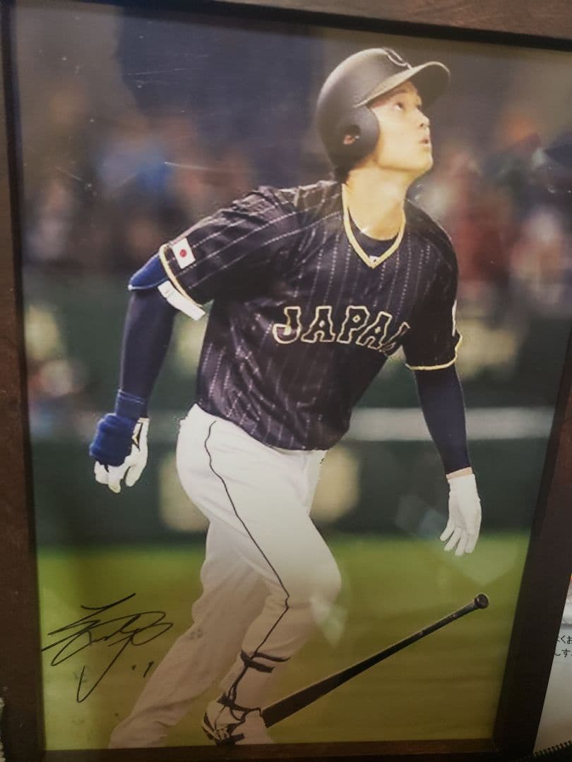 入手困難！★世界のスーパースター★大谷翔平直筆サイン入り、大型フォト！