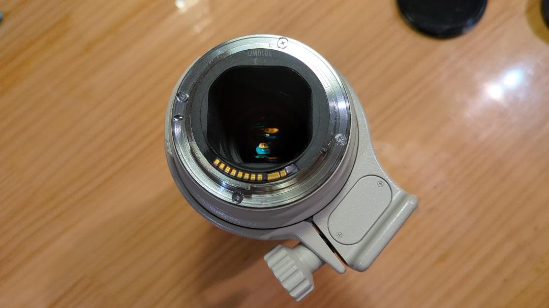 キヤノン Canon EF300mm F4L IS USM