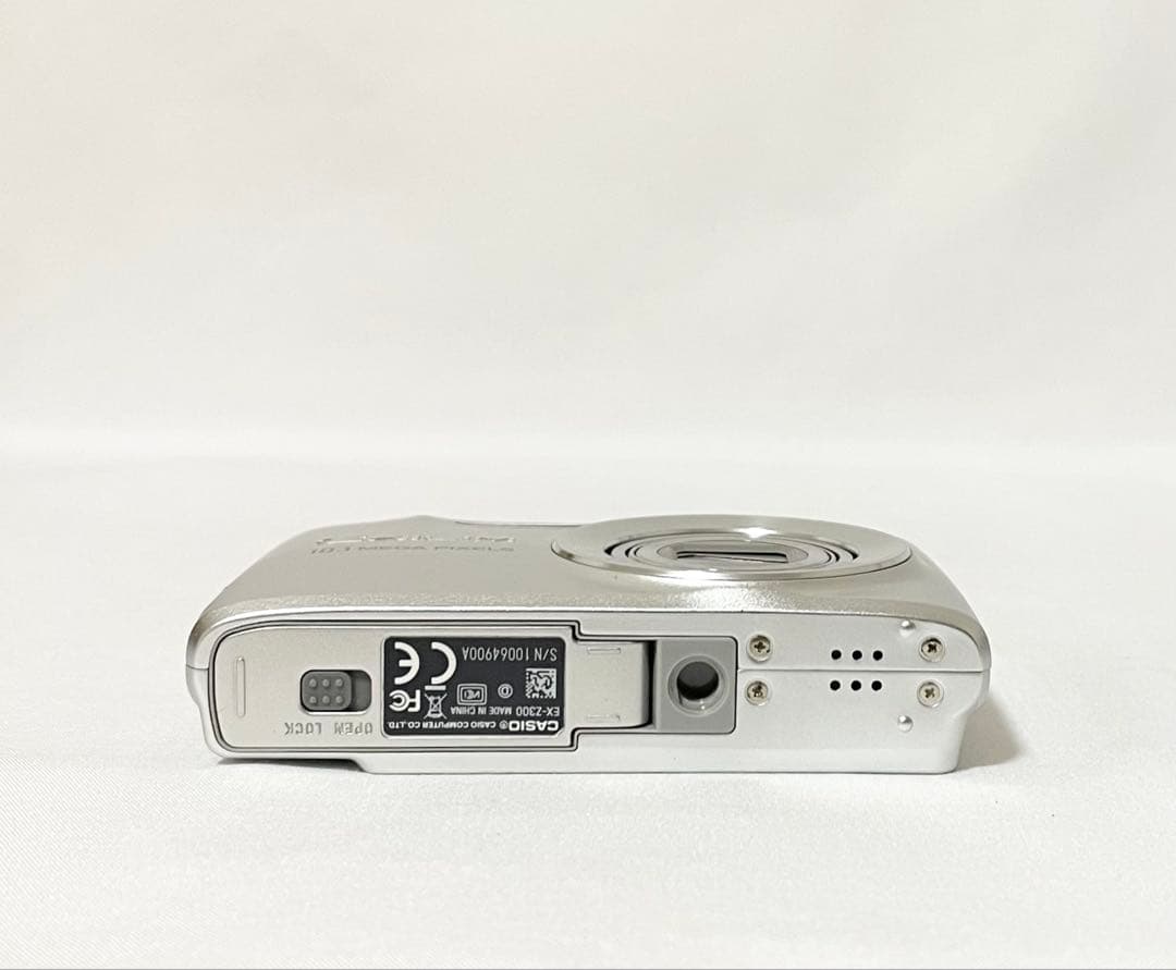 【完動品】CASIO EXILIM EX-Z300 デジタルカメラ 動作確認済