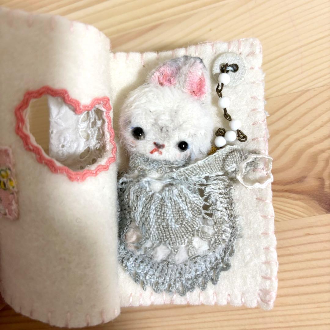 作家さん ぬいぐるみ ブローチ アーティスト ハンドメイド