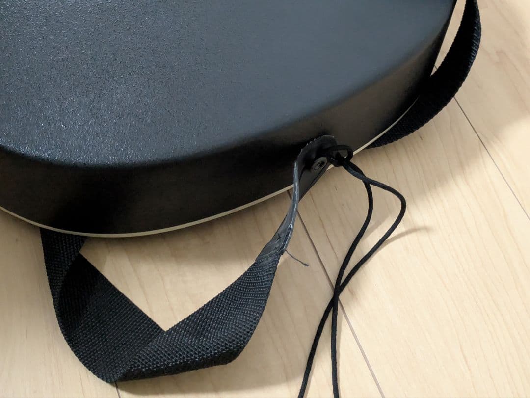 レジェンド　エレアコ　シリアルナンバー9610　モデルLMB-30　ストラップ付