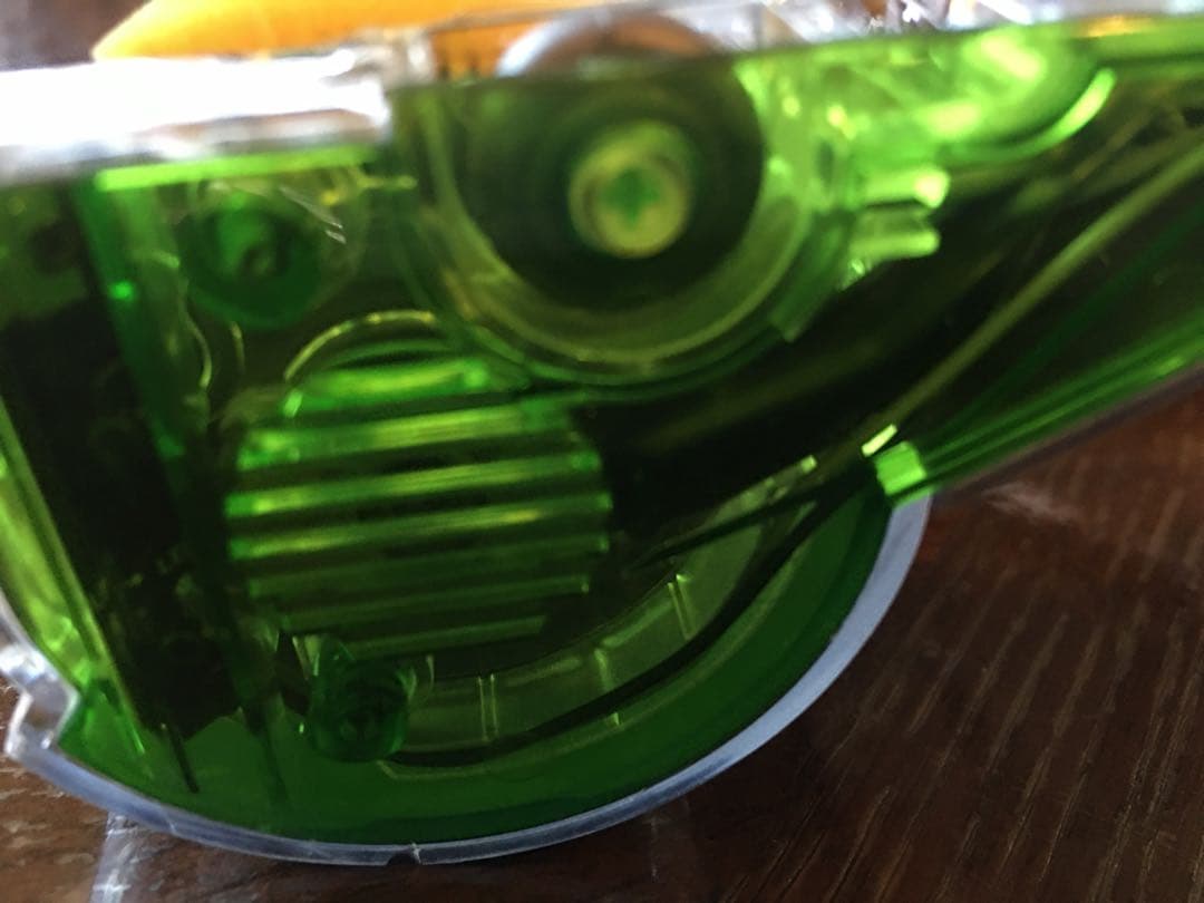 スティッククリーナー ヘッド 青と黄色のストライプ