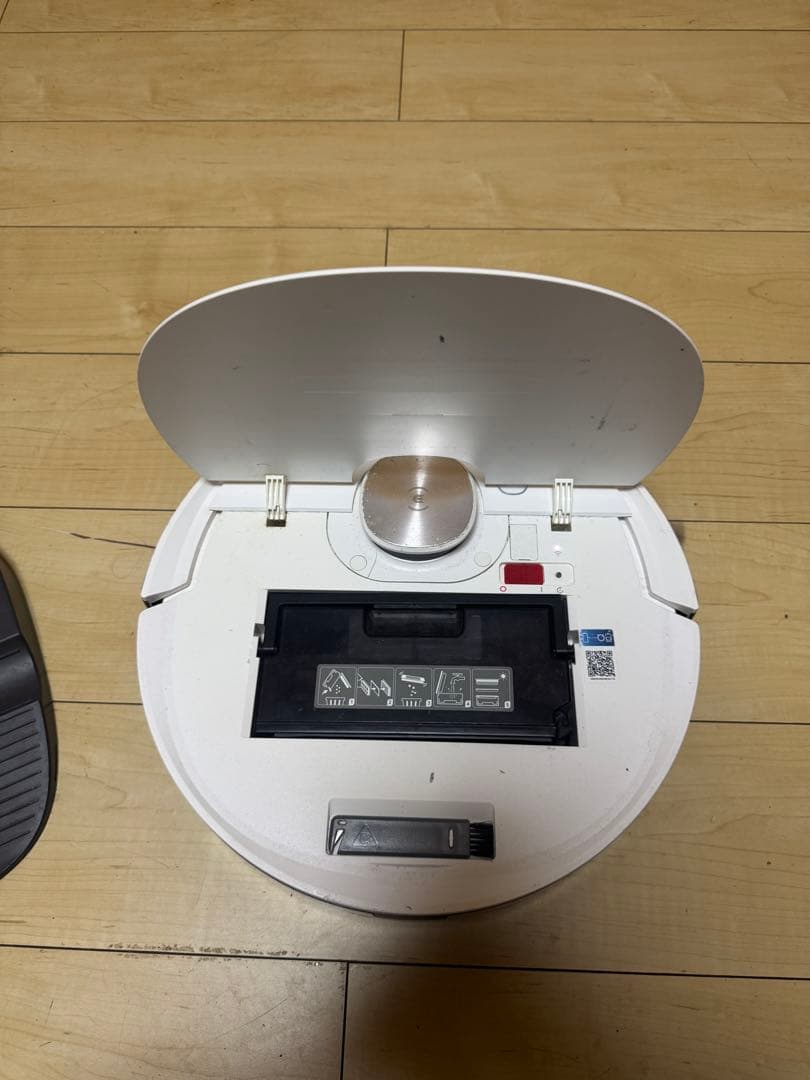 ロボットクリーナー DEEBOT