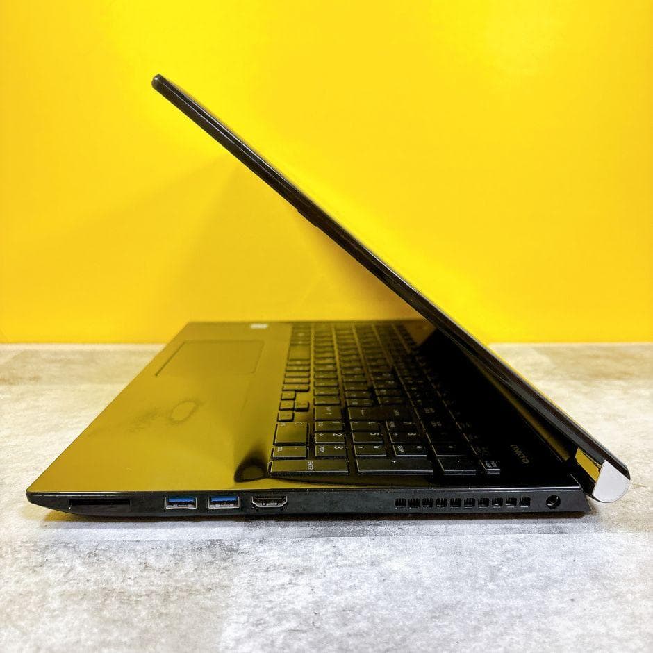 ⅰ5✨SSD搭載で快適❣すぐ使えるノートパソコン カメラ 薄型Windows11