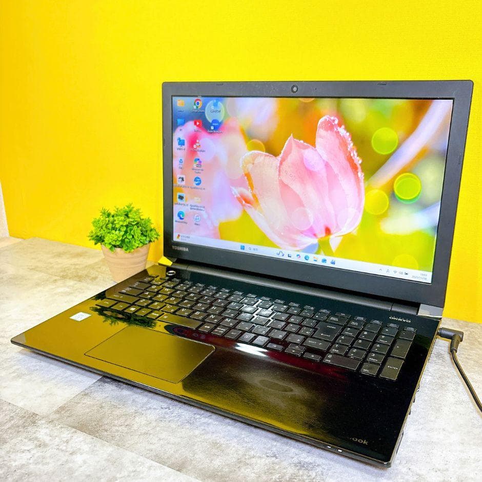 ⅰ5✨SSD搭載で快適❣すぐ使えるノートパソコン カメラ 薄型Windows11