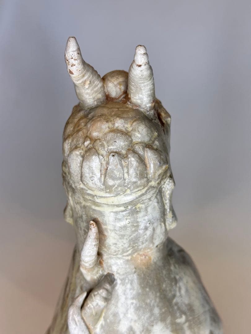 唐時代 鎮墓獣 立像 白掛陶 時代古陶 骨董品 中国古美術