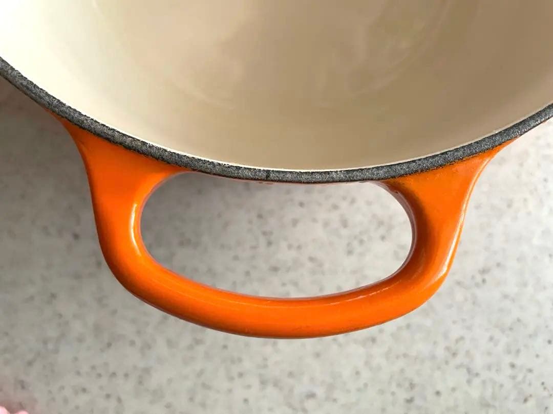 【LE CREUSET 】オレンジと赤のグラデーション　20㎝