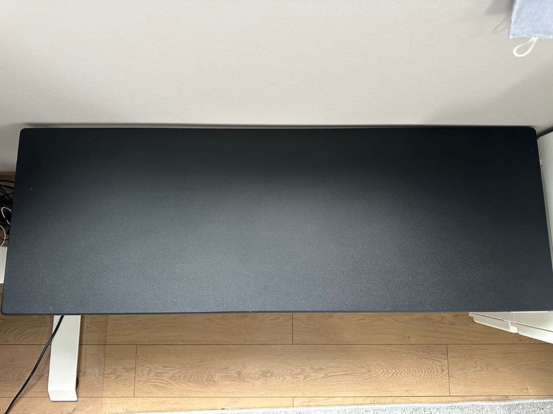 バウヒュッテ　デスク