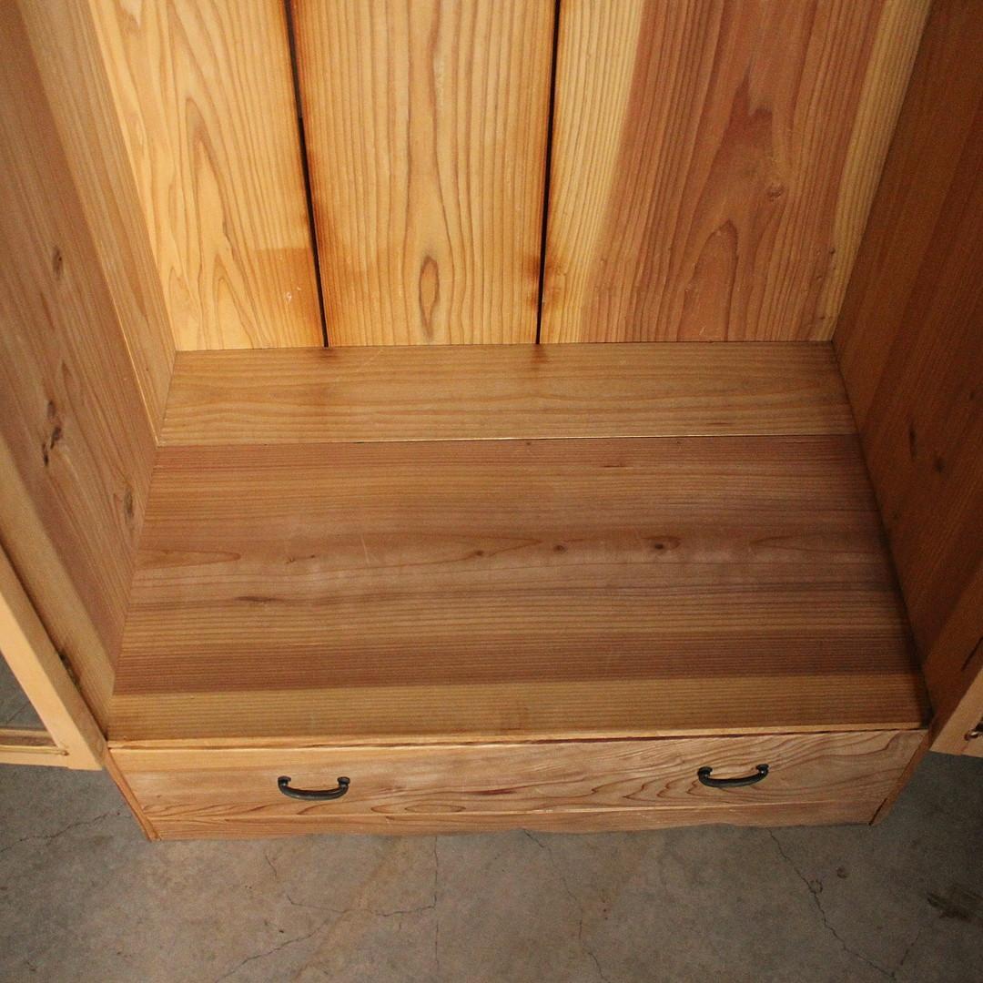 古い木枠のガラス戸棚×木製引き出し　食器棚　水屋　キャビネット　古家具　古民家