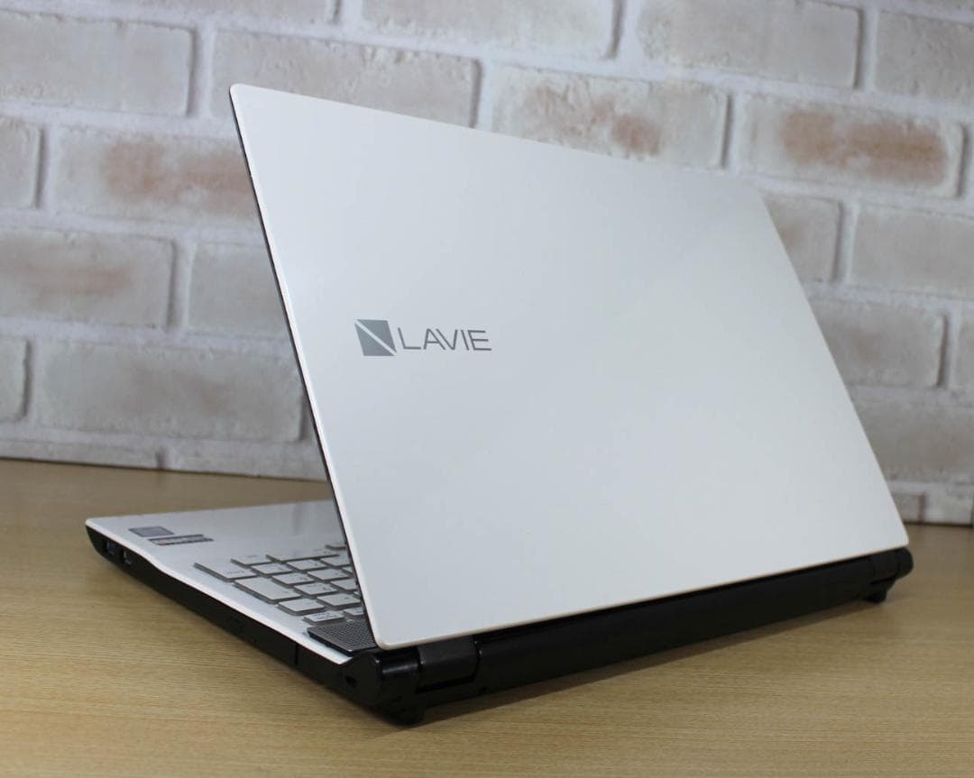 ✨Core i7 タッチパネル✨メモリ16G✨SSD オフィス付 ノートパソコン