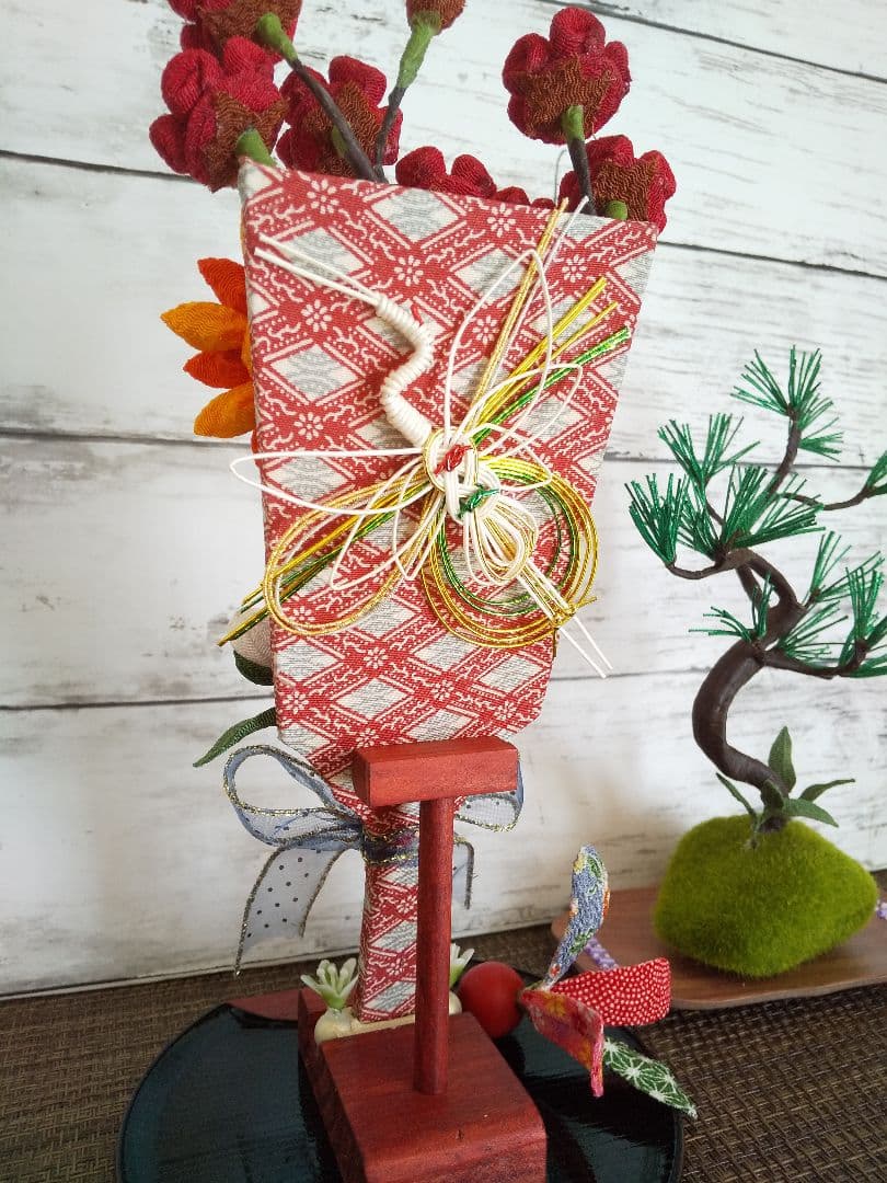 つまみ細工　梅　椿　羽子板　正月飾り　ハンドメイド
