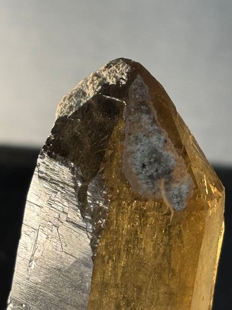 音がレア　スペサルティンガーネットインシトリン　スモーキーシトリン　69g