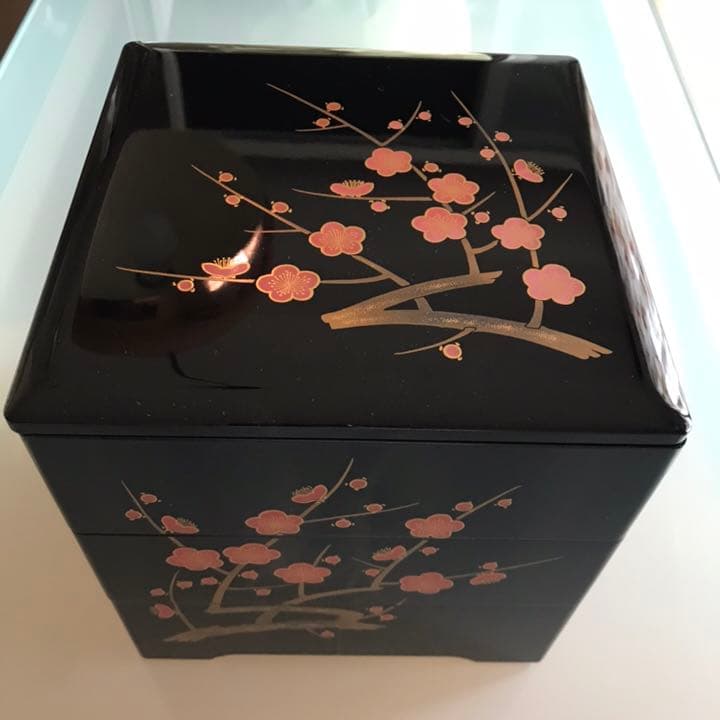 特選 木製漆器 会津ぬり 三段重 黒 「古木梅」