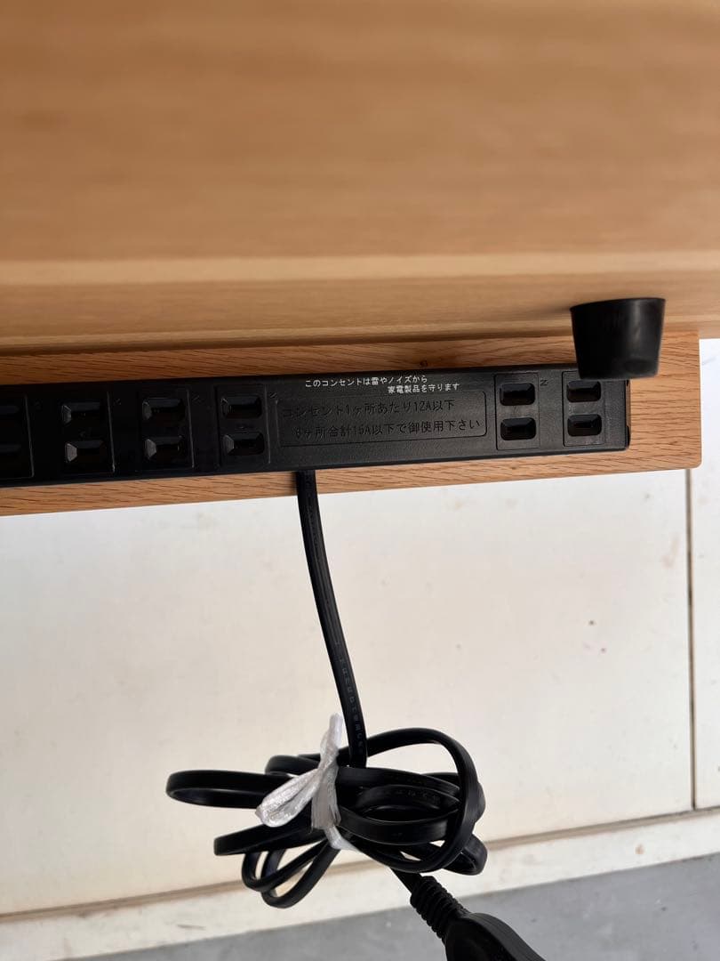 送料込み！カリモク　デスク　ボナシェルタ　オーク材　無垢　勉強机　事務　学習机