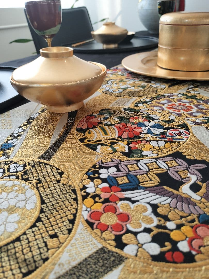 A974★逸品‼️豪華刺繍‼️お祝い‼️テーブルランナー2m9cm