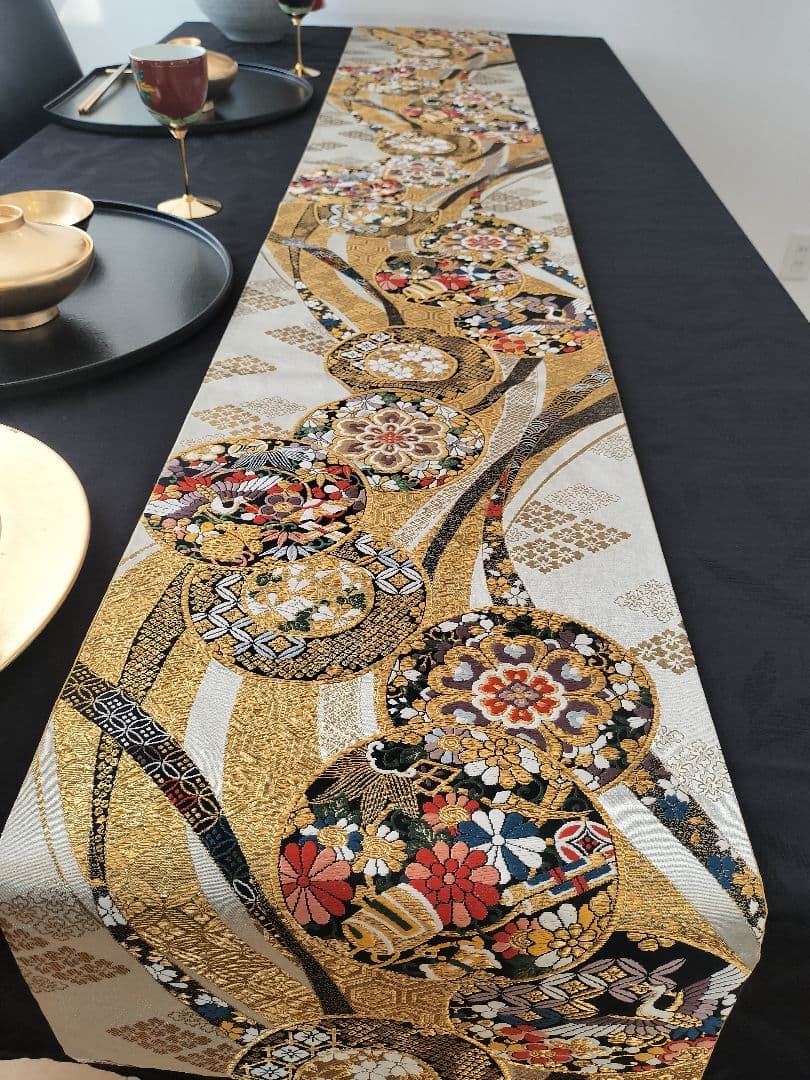 A974★逸品‼️豪華刺繍‼️お祝い‼️テーブルランナー2m9cm