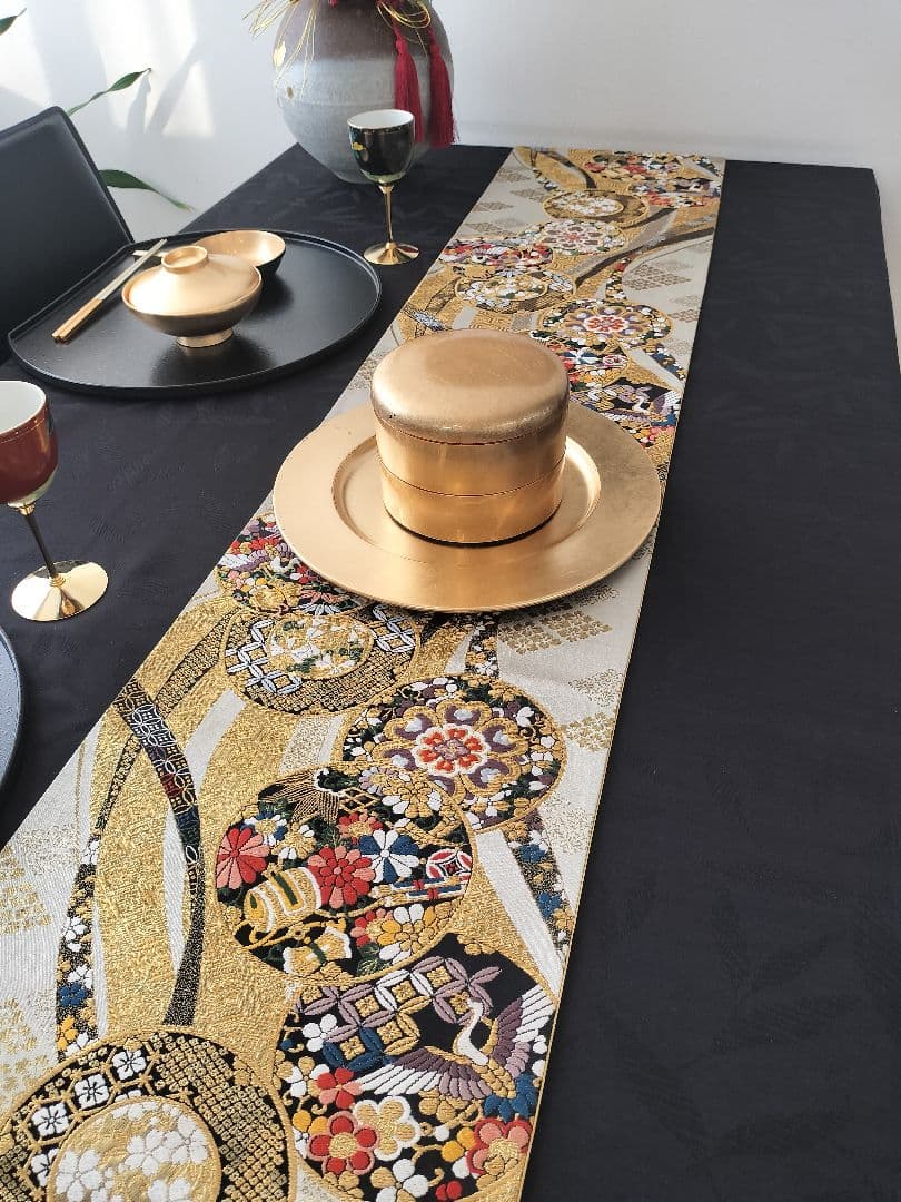 A974★逸品‼️豪華刺繍‼️お祝い‼️テーブルランナー2m9cm