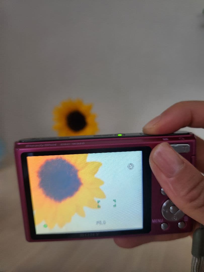 SONY デジタルカメラ　Cyber-Shot DSC-W320