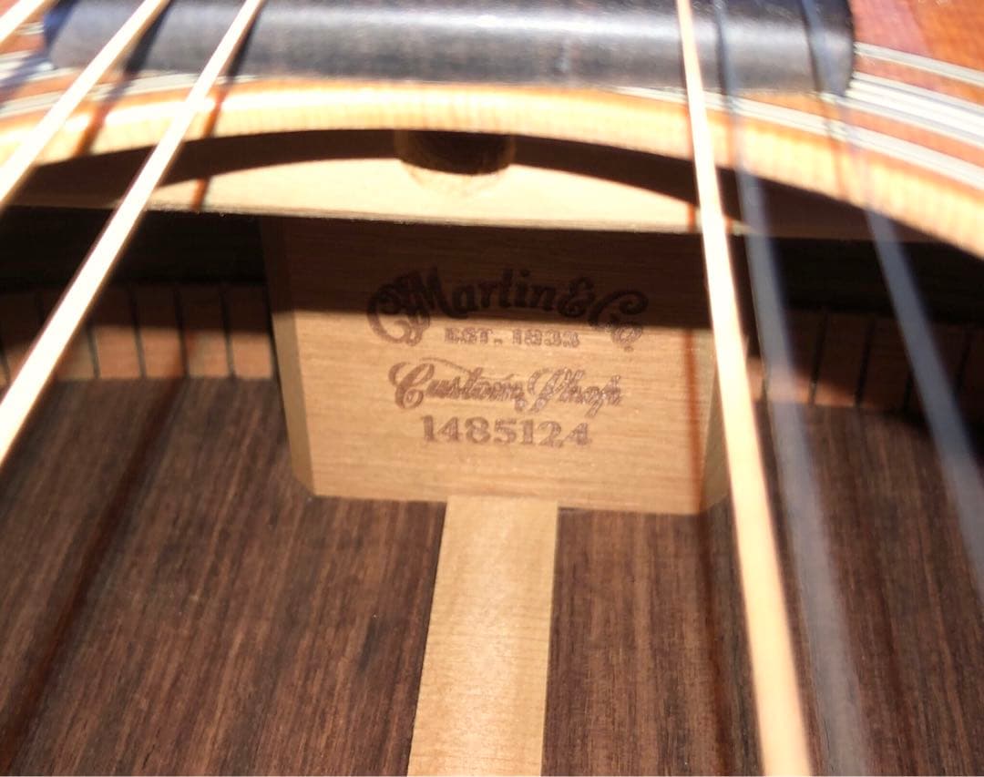 田中です！希少マーチンD28 2010 CTM