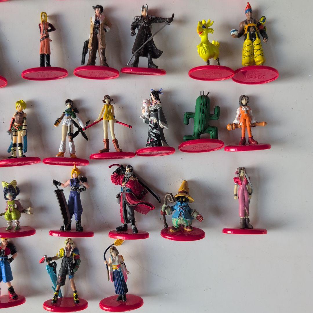 ファイナルファンタジー フィギュアセット 52体2000年コーラのオマケ