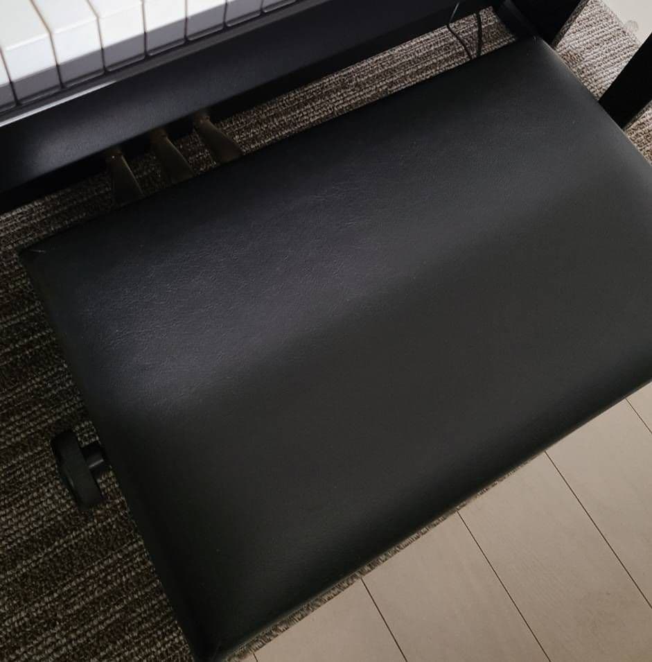 専用出品 ピアノ用の説明書とイス