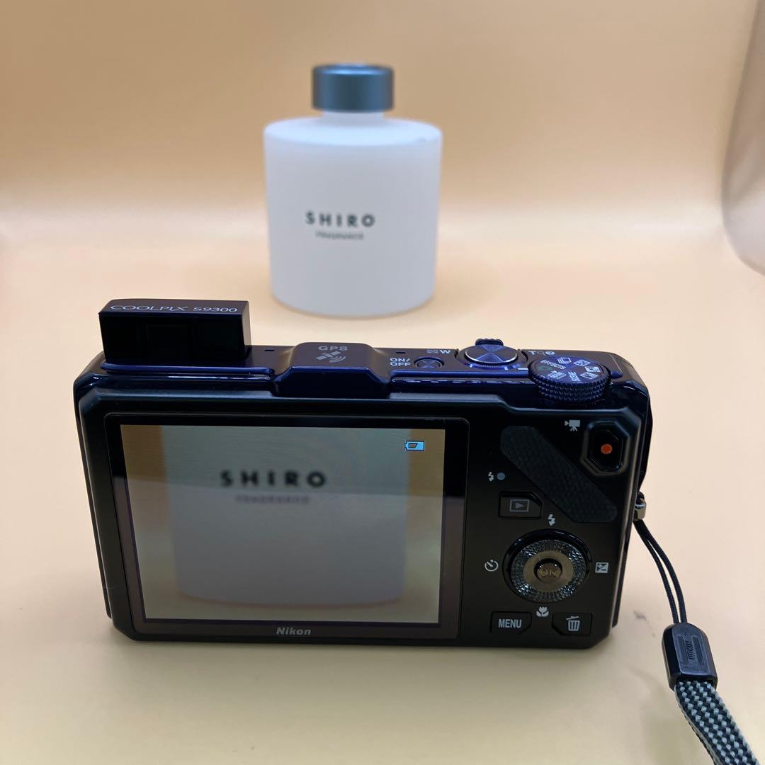 Nikon COOLPIX S9300 デジカメ B253