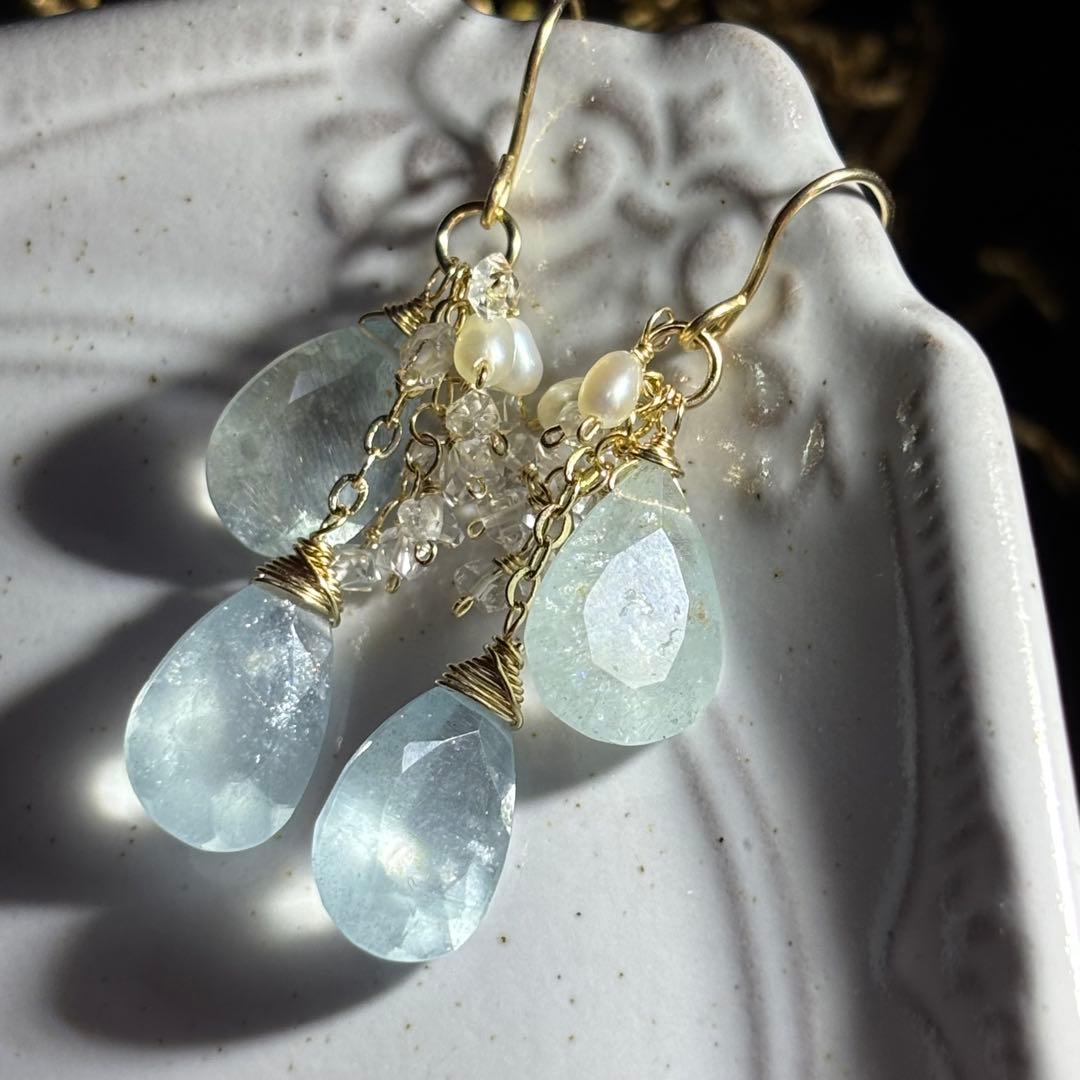 シンデレラアクアマリン✴︎14kgfピアスP305