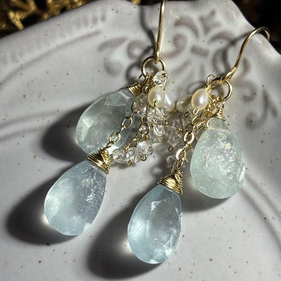 シンデレラアクアマリン✴︎14kgfピアスP305